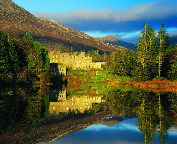 Ballynahinch Castle Hotel Exterior photo