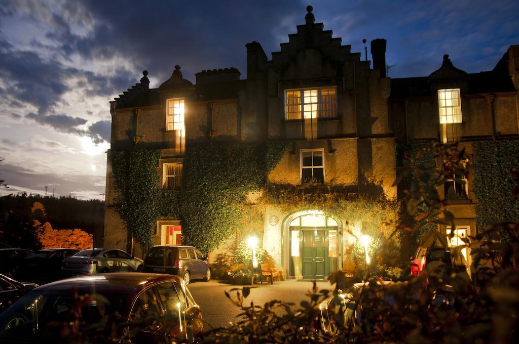 Ballynahinch Castle Hotel Exterior photo